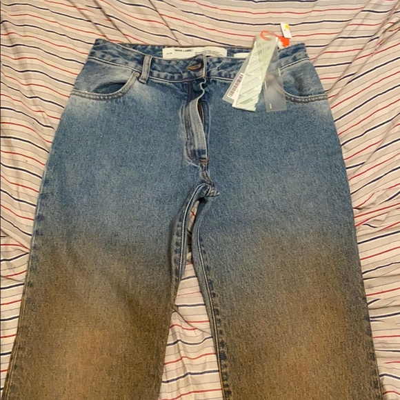 Off-White women’s jeans. - Picture 5 of 6
